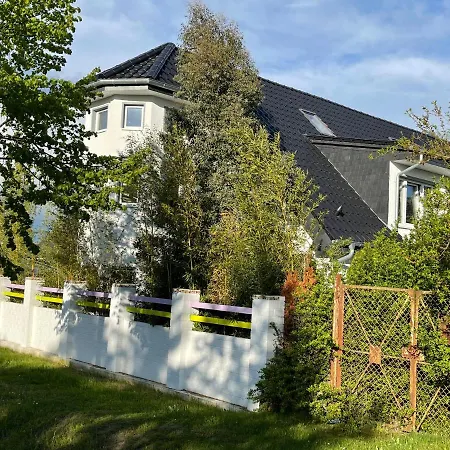 Dada * Ahrensfelde